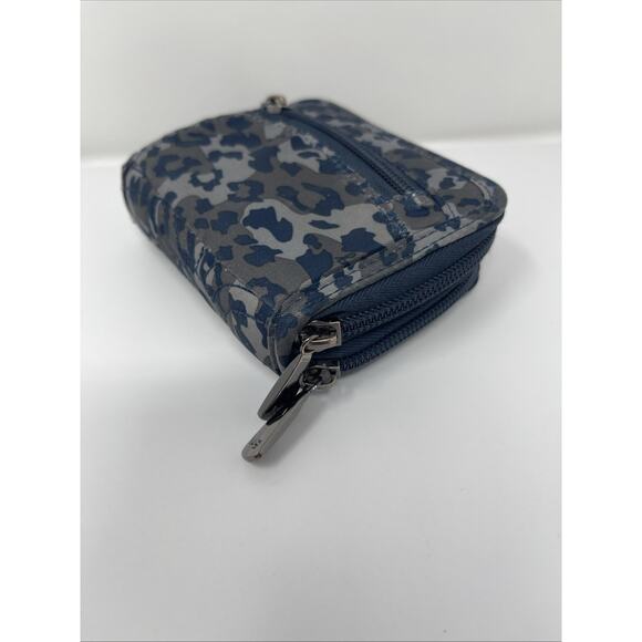 LUG Splits Wallet Quilted Accordion Double Zip RFID Wallet Leopard Blue Gray - Picture 4 of 11